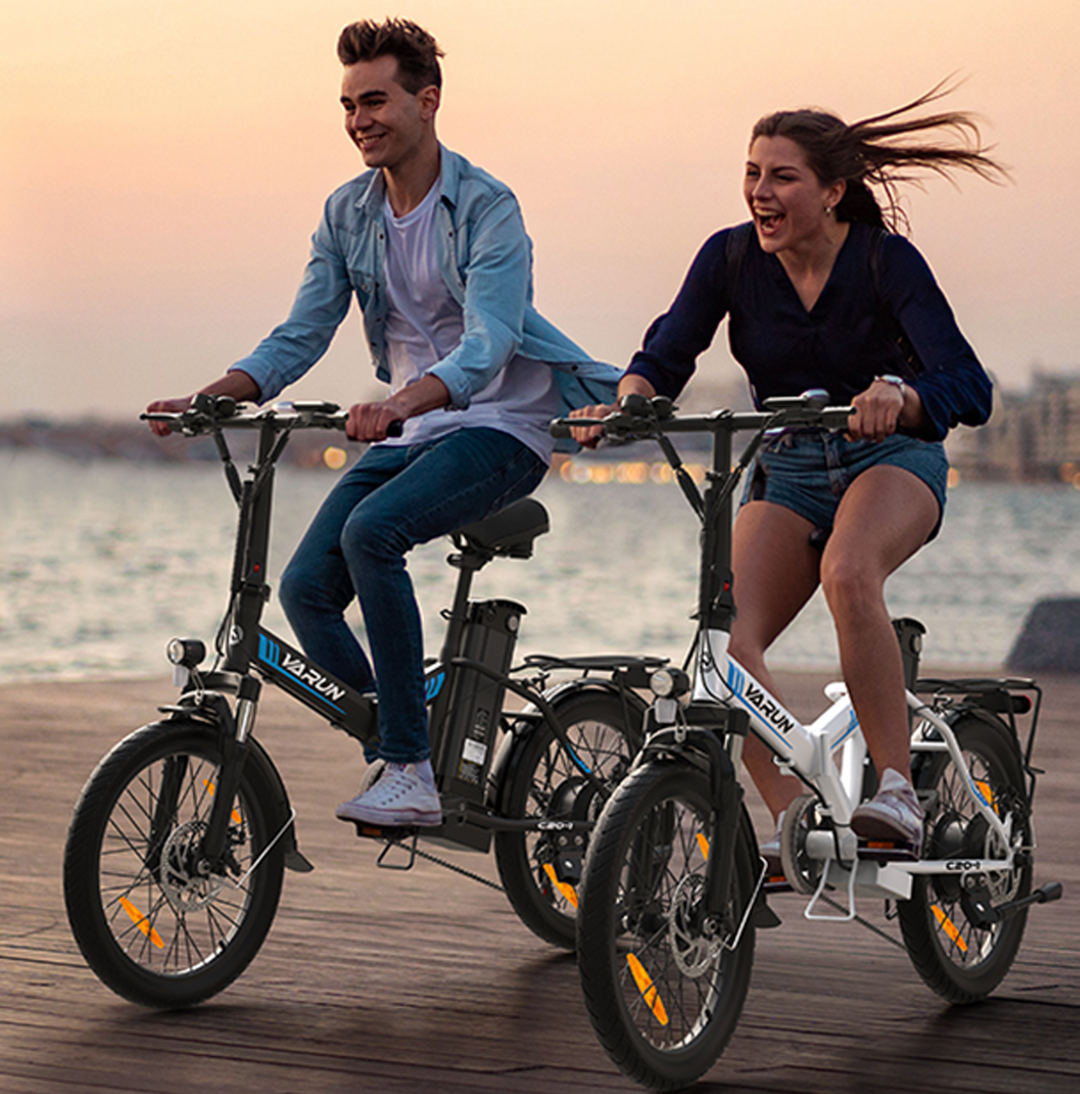 two-riders-enjoying-the-riding-by-the-sea